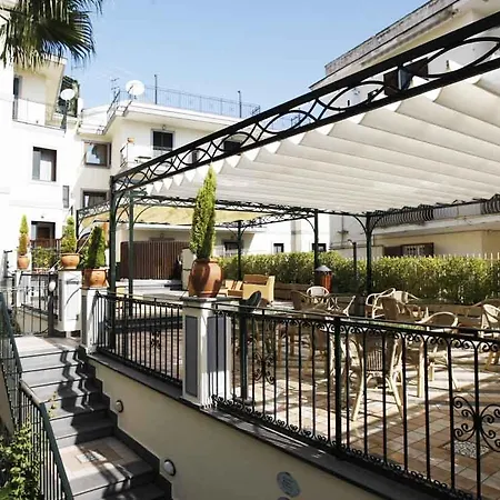 Hotel Luisa 4*