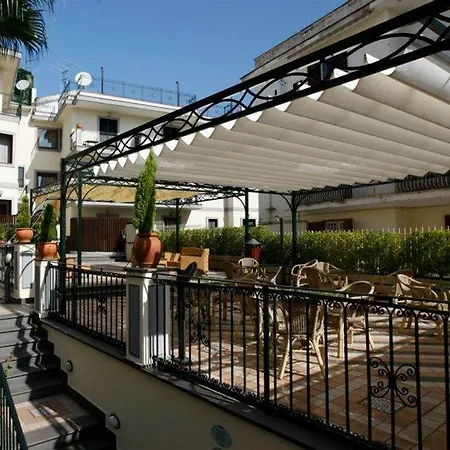 Hotel Luisa 4*