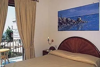 Luisa 4*